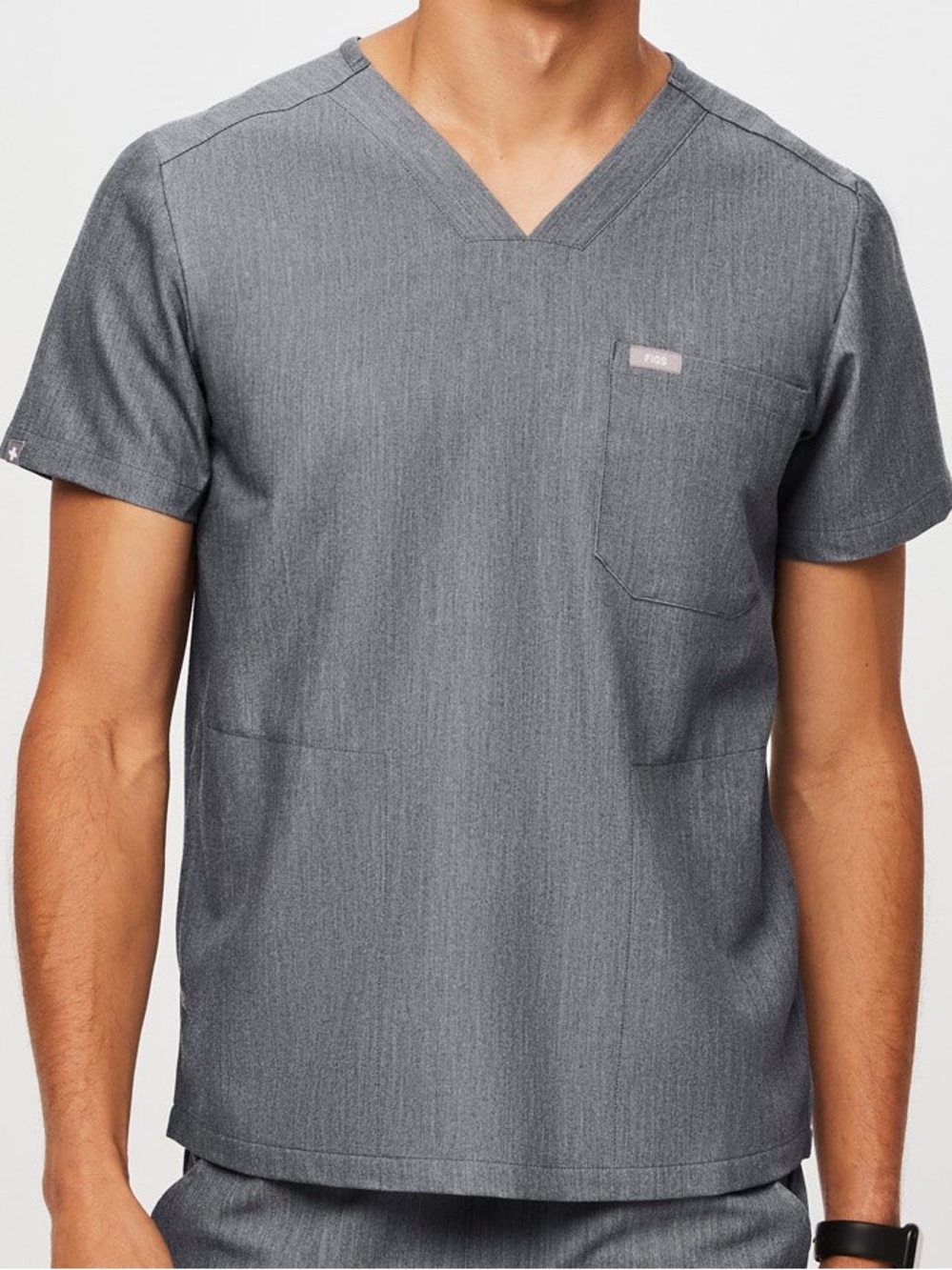 Figs Menās Gray Chisec Three-Pocket Scrub Top Size Medium